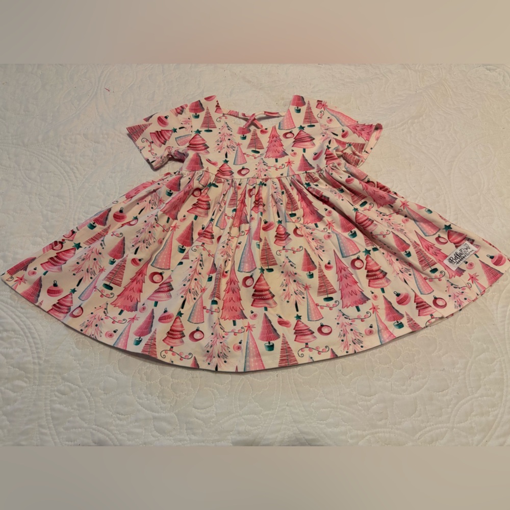 Bella & Omi Pink Christmas Tree Top
